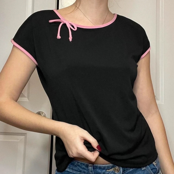 Urban Outfitters Tops - Urban Outfittets Black Pink Tank Top, S